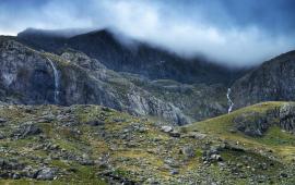 Image of rocks on mountains