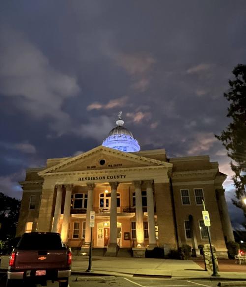 Night photo of Historic Courthouse