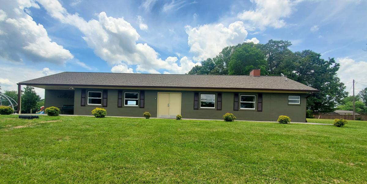 Dana Community Building